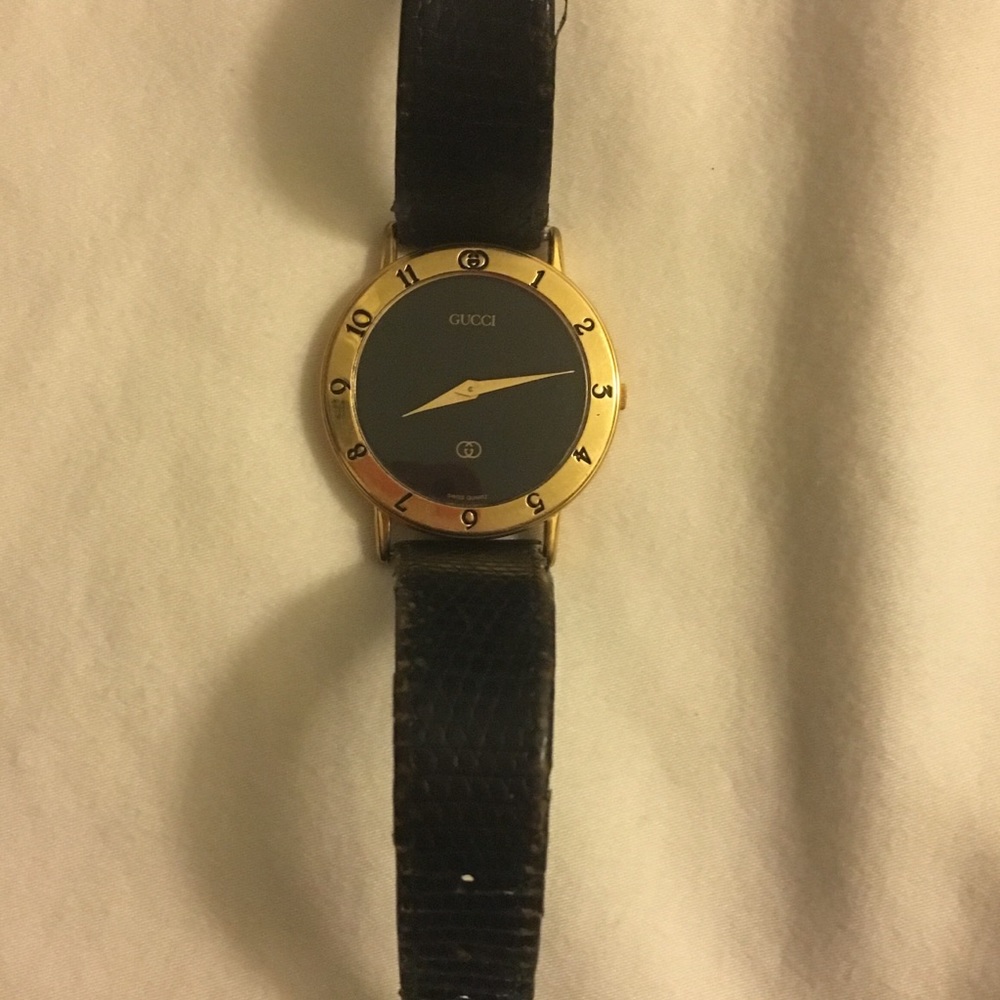 Gucci Watch - Picture 3 of 8